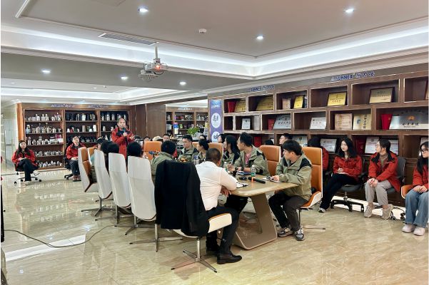 Conocimiento de productos de Sunnex y capacitación de habilidades comerciales celebrada en la oficina de Shenzhen