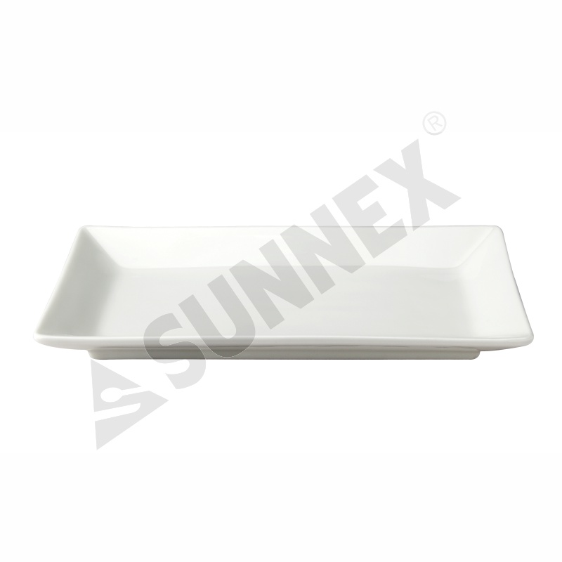 Plato rectangular de porcelana color blanco